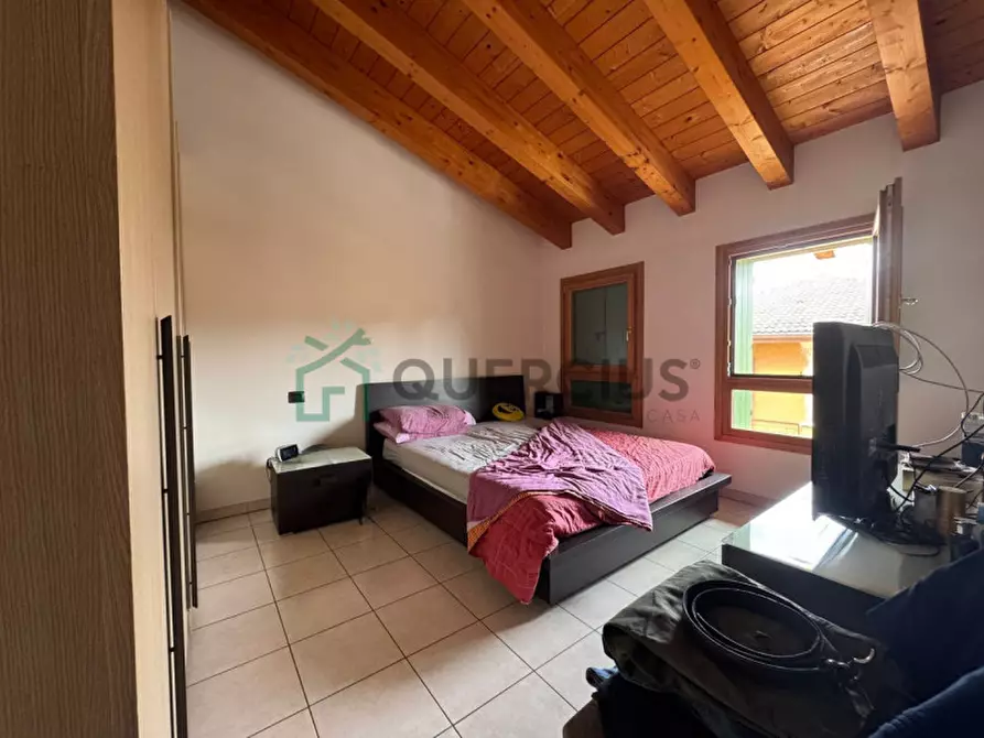 Immagine 11 di Appartamento in vendita  in Piazza Vittorio Veneto a Caldiero