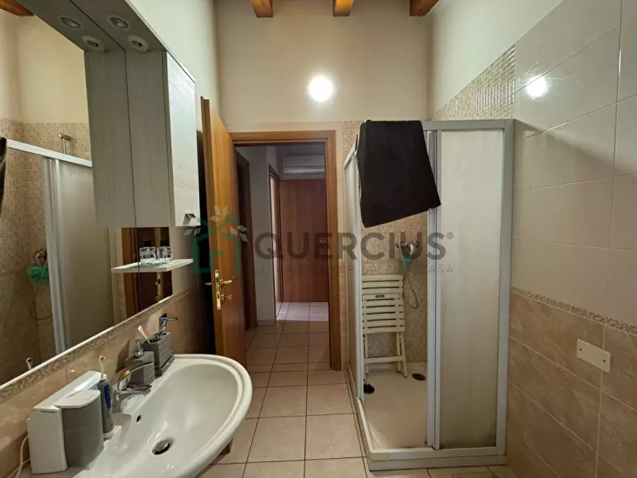 Immagine 14 di Appartamento in vendita  in Piazza Vittorio Veneto a Caldiero