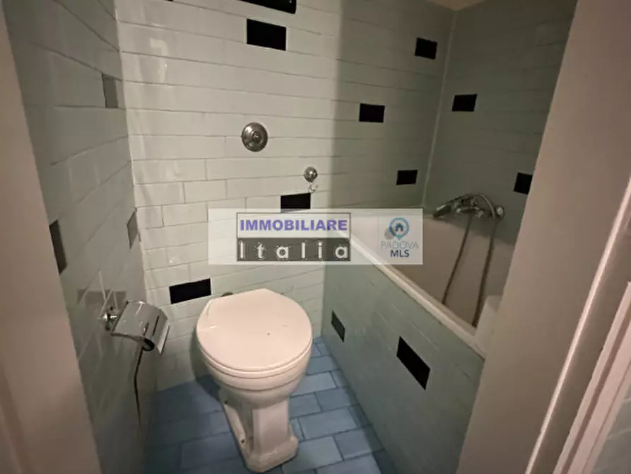 Immagine 16 di Appartamento in affitto  in Corso Milano a Padova