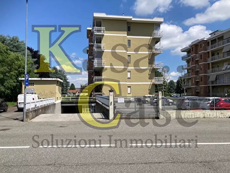 Immagine 1 di Garage in vendita  in Via Filippo Brunelleschi a Settimo Torinese