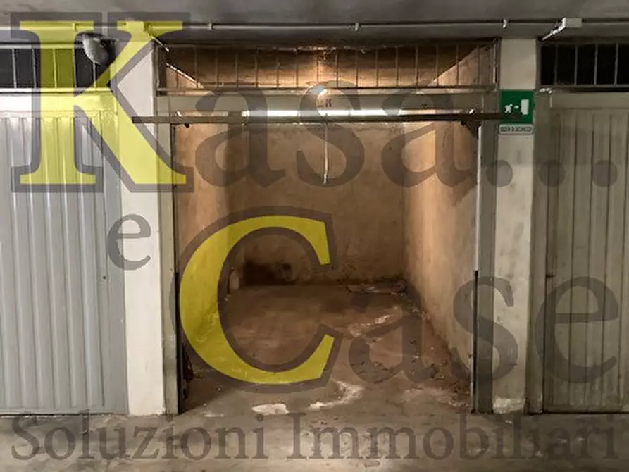 Immagine 3 di Garage in vendita  in Via Filippo Brunelleschi a Settimo Torinese
