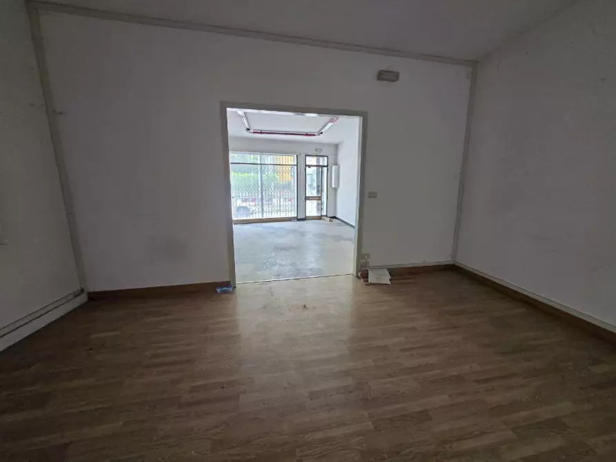 Immagine 5 di Negozio in affitto  in via san marco a Padova