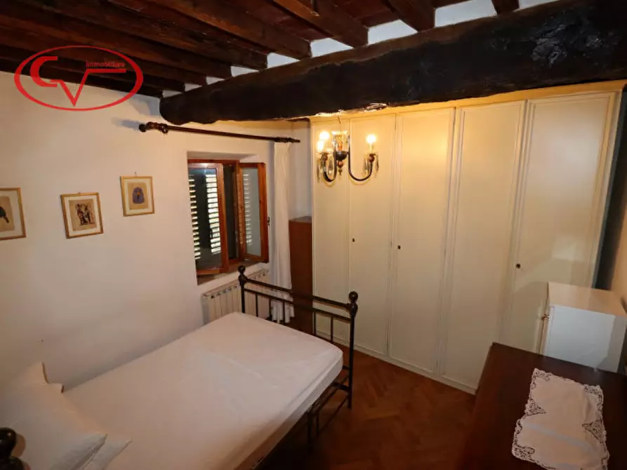 Immagine 13 di Appartamento in vendita  in Strada Comunale di Pietraviva a Bucine