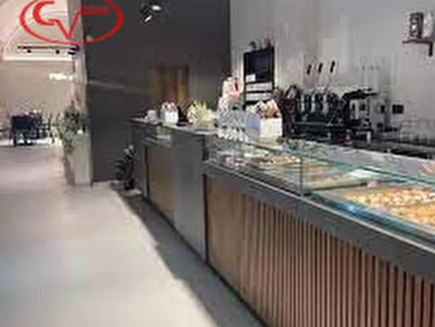Immagine 3 di Attività commerciale in vendita  in Via Dante Alighieri a Montevarchi