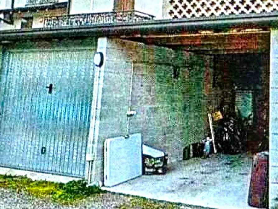 Immagine 1 di Posto auto in vendita  in Via Fornacetta, 130, 20836 Fornaci CO, Italia a Inverigo