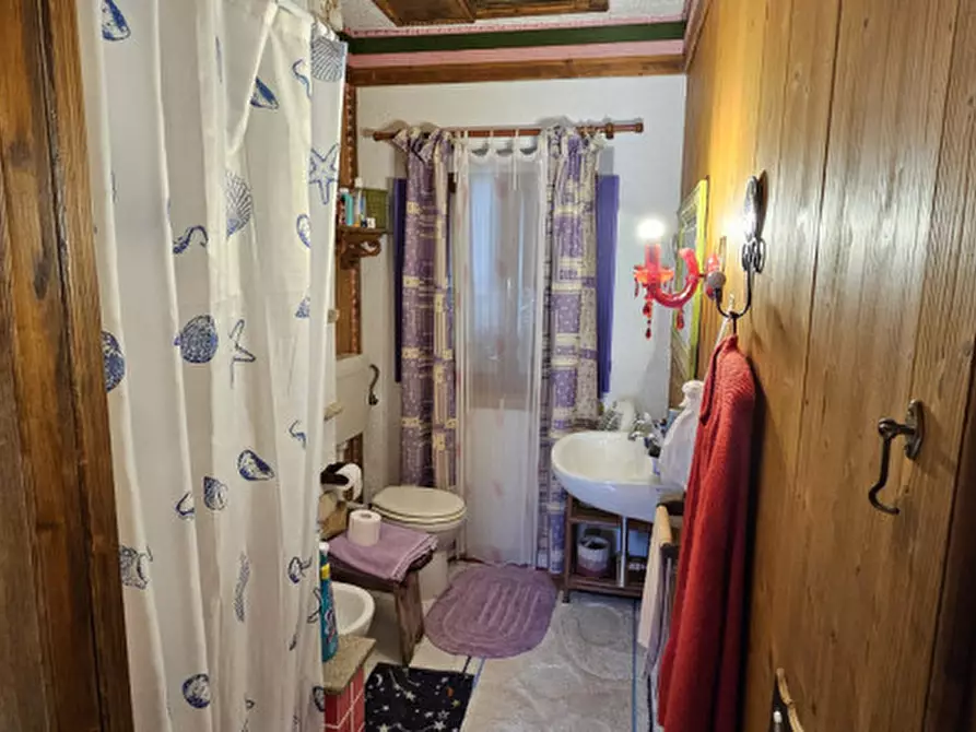 Immagine 29 di Villetta a schiera in vendita  in Frazione Taipana 113 a Taipana