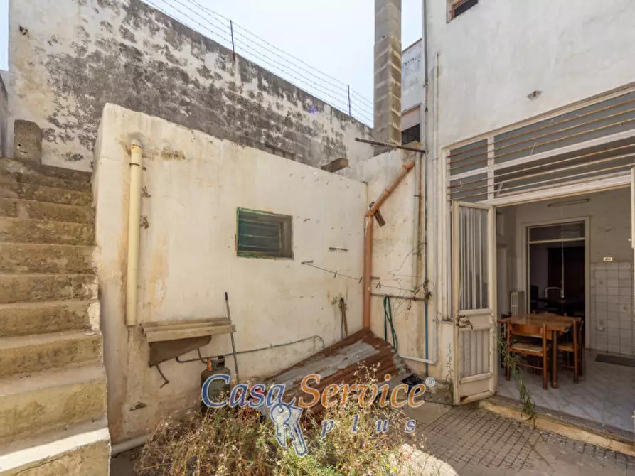 Immagine 17 di Casa indipendente in vendita  in Piazza Beltrano a Racale