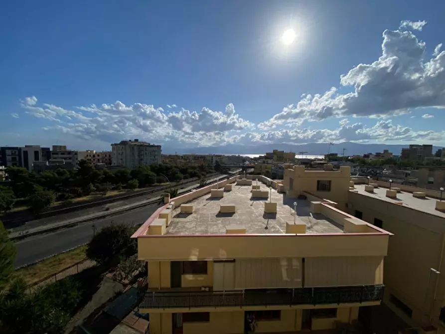 Immagine 1 di Appartamento in vendita  in via del gelsomino trav 1, 11 a Reggio Di Calabria