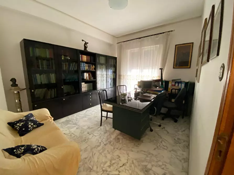 Immagine 4 di Appartamento in vendita  in via del gelsomino trav 1, 11 a Reggio Di Calabria