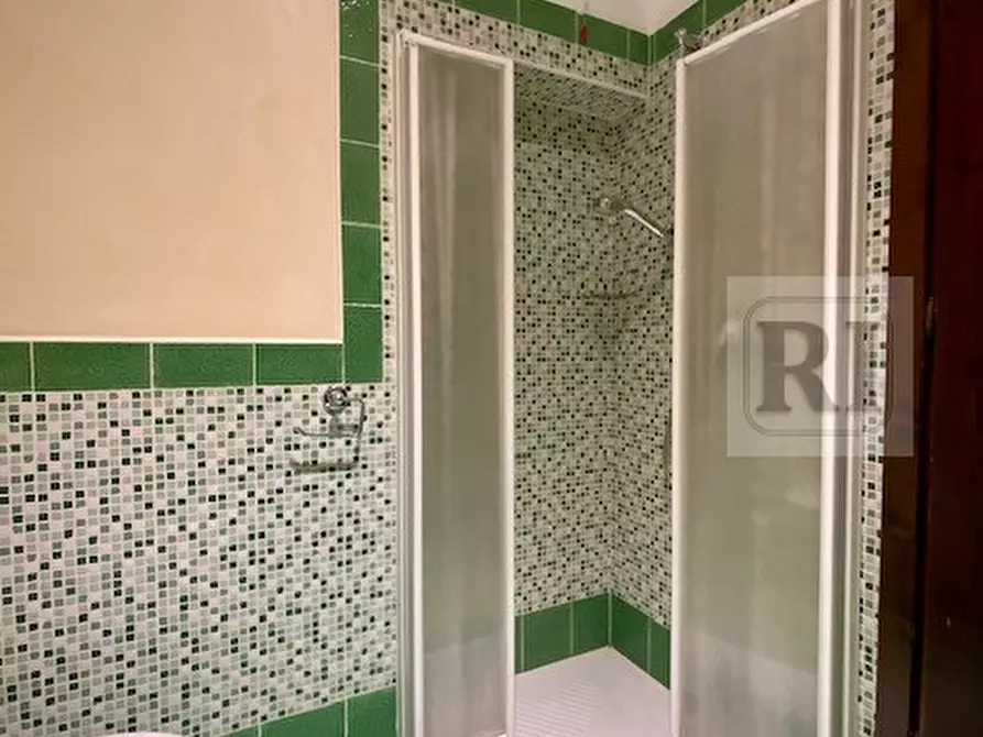 Immagine 11 di Camera in affitto  a Padova