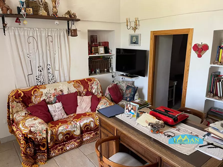 Immagine 8 di Rustico / casale in vendita  in Contrada Montevecchio a Ceglie Messapico