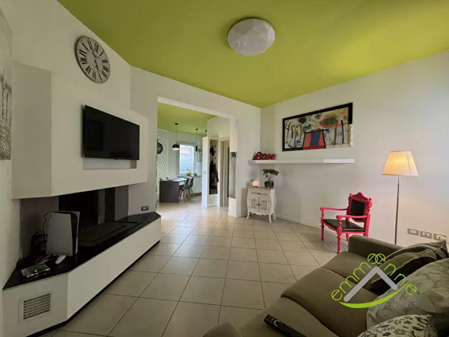 Immagine 2 di Appartamento in vendita  in via e. tito a Mira