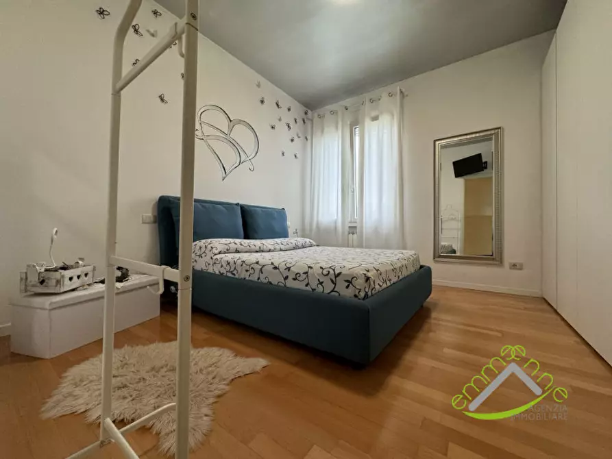 Immagine 4 di Appartamento in vendita  in via e. tito a Mira