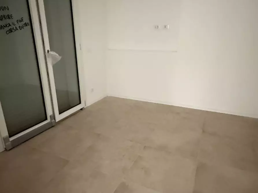 Immagine 8 di Appartamento in vendita  in Via Terza Strada a Senigallia