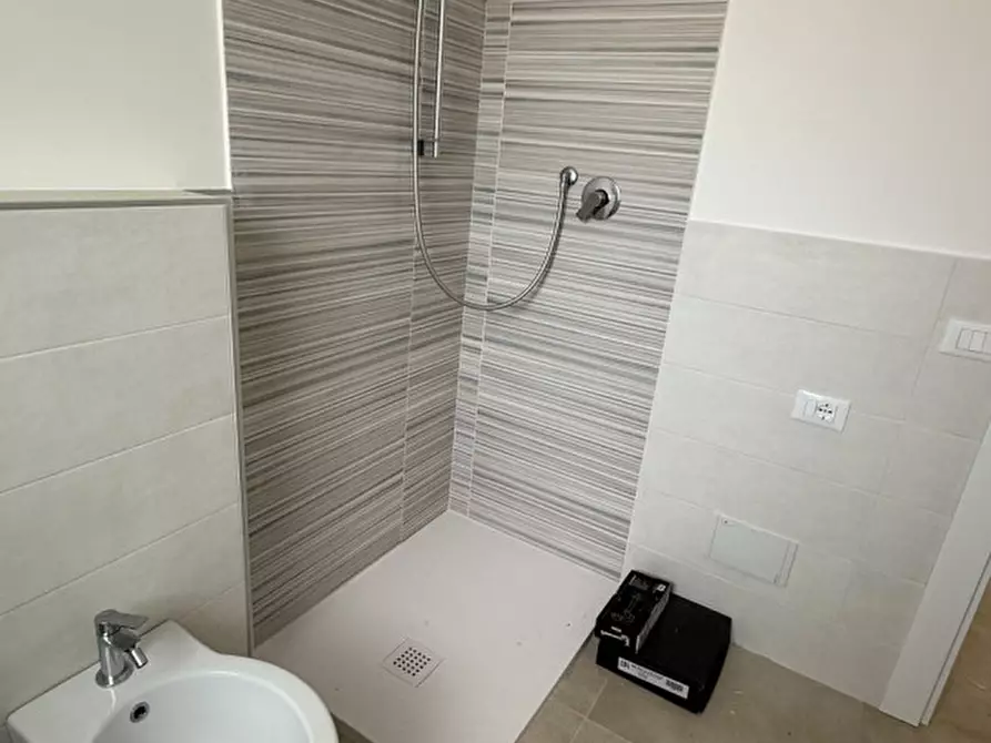 Immagine 9 di Appartamento in vendita  in Via Strada Terza a Senigallia