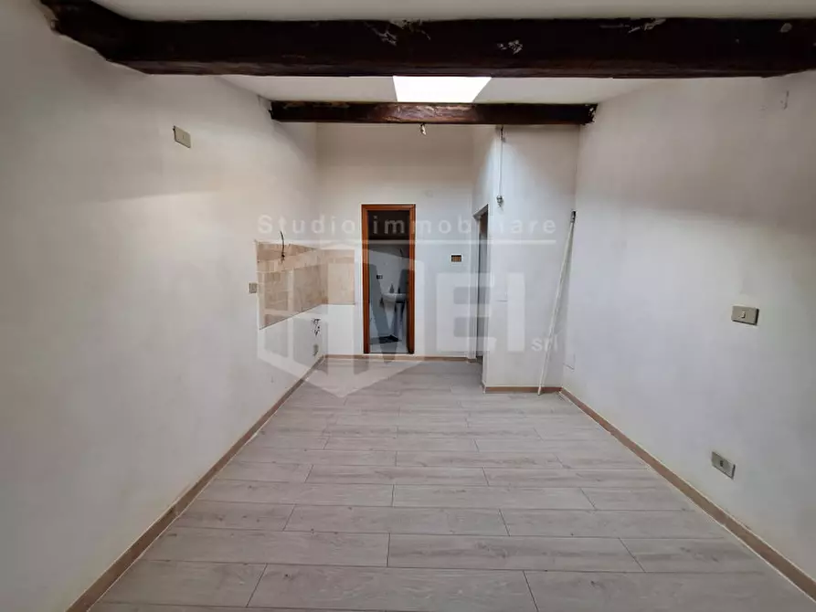 Immagine 8 di Appartamento in vendita  in Via Grande 17 a Livorno