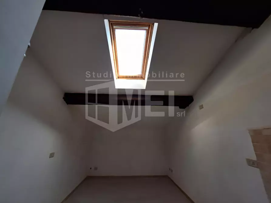 Immagine 11 di Appartamento in vendita  in Via Grande 17 a Livorno