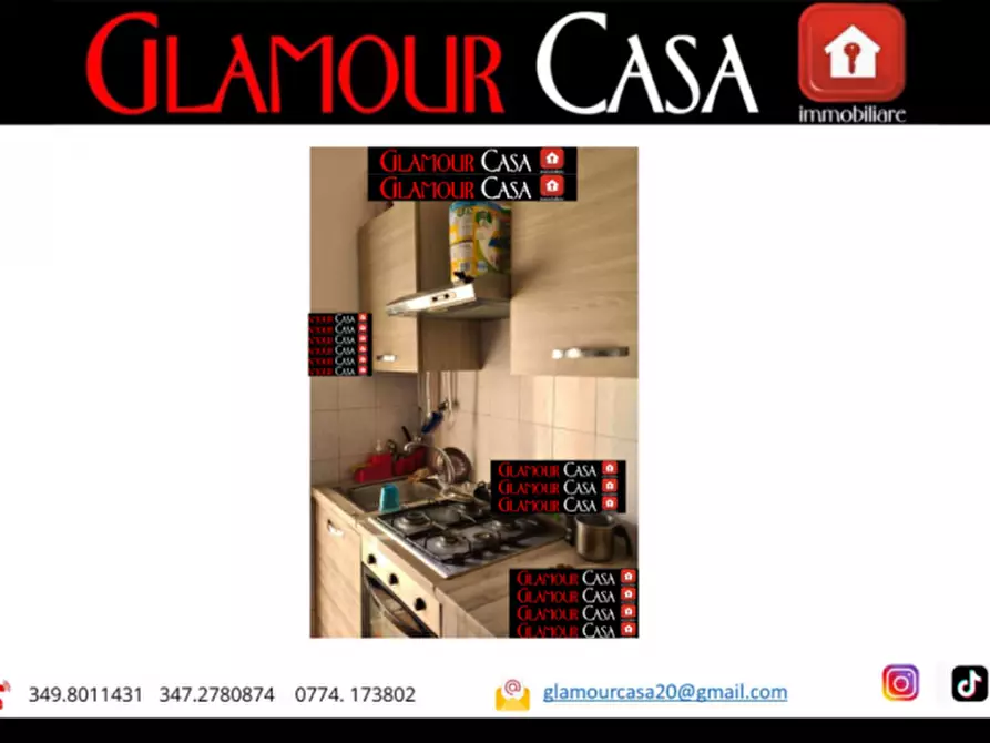 Immagine 2 di Villa in vendita  in Viale Corona Australe a Ardea