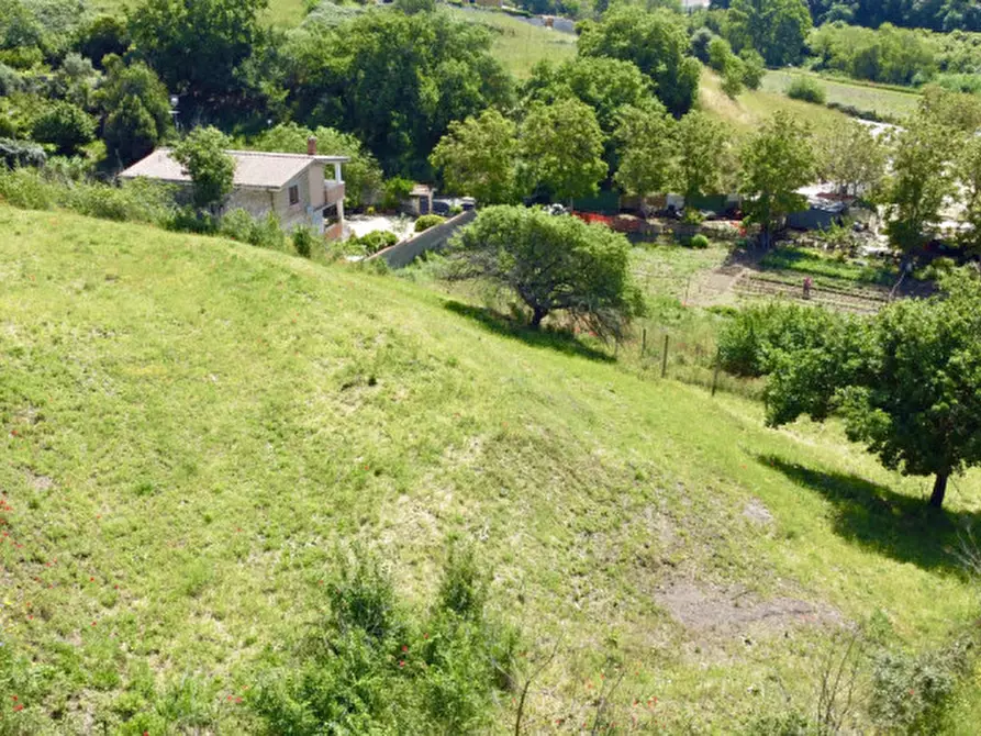 Immagine 3 di Terreno in vendita  in Via Visciano a Roma