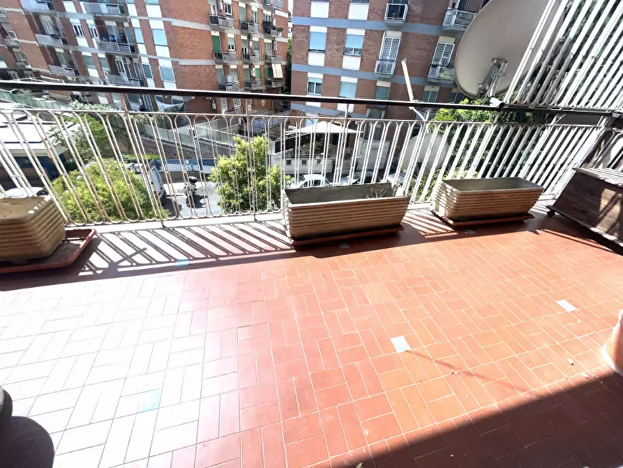 Immagine 2 di Appartamento in vendita  in Largo di Vigna Stelluti a Roma