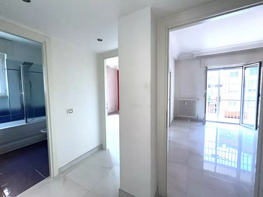 Immagine 22 di Appartamento in vendita  in Largo di Vigna Stelluti a Roma