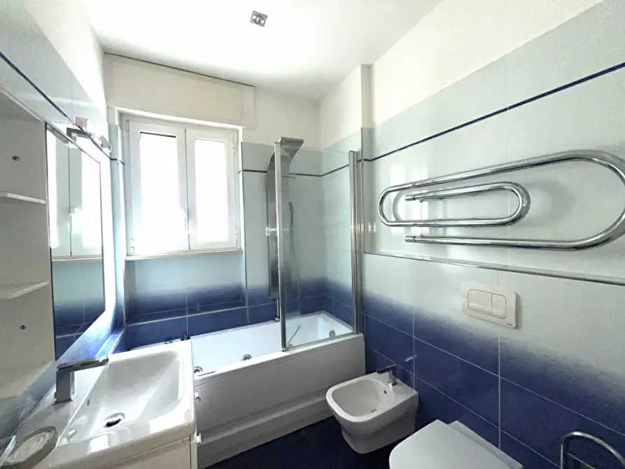 Immagine 25 di Appartamento in vendita  in Largo di Vigna Stelluti a Roma