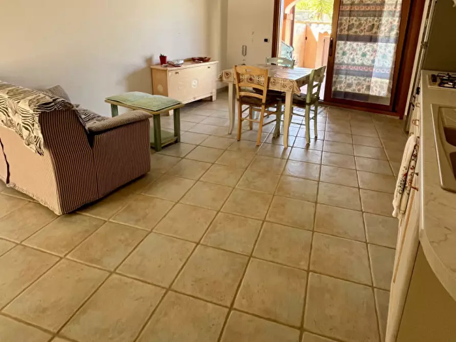 Immagine 4 di Villetta a schiera in vendita  in VIA DELLA PEONI a Olbia