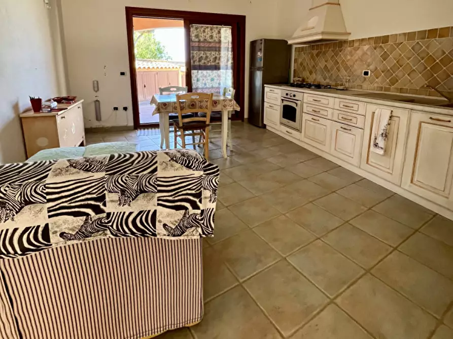 Immagine 5 di Villetta a schiera in vendita  in VIA DELLA PEONI a Olbia