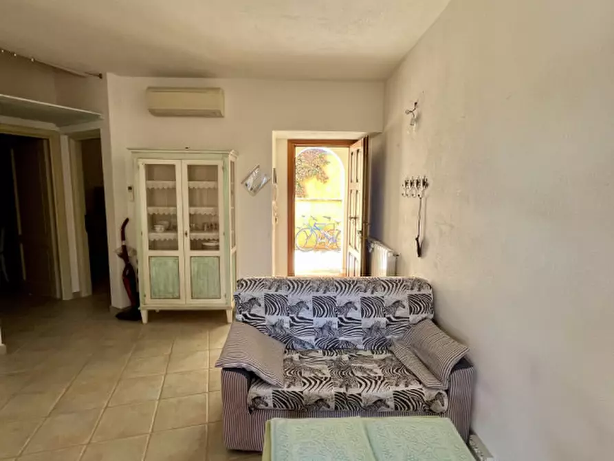 Immagine 7 di Villetta a schiera in vendita  in VIA DELLA PEONI a Olbia