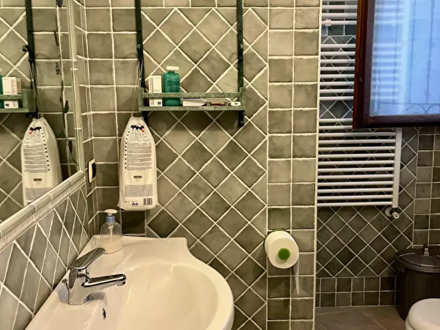 Immagine 16 di Villetta a schiera in vendita  in VIA DELLA PEONI a Olbia