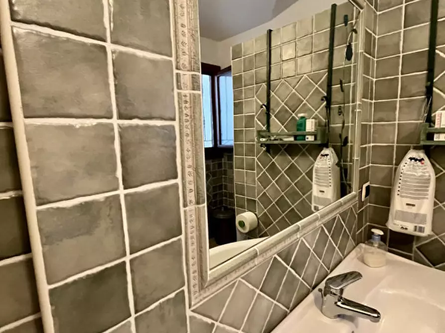 Immagine 20 di Villetta a schiera in vendita  in VIA DELLA PEONI a Olbia