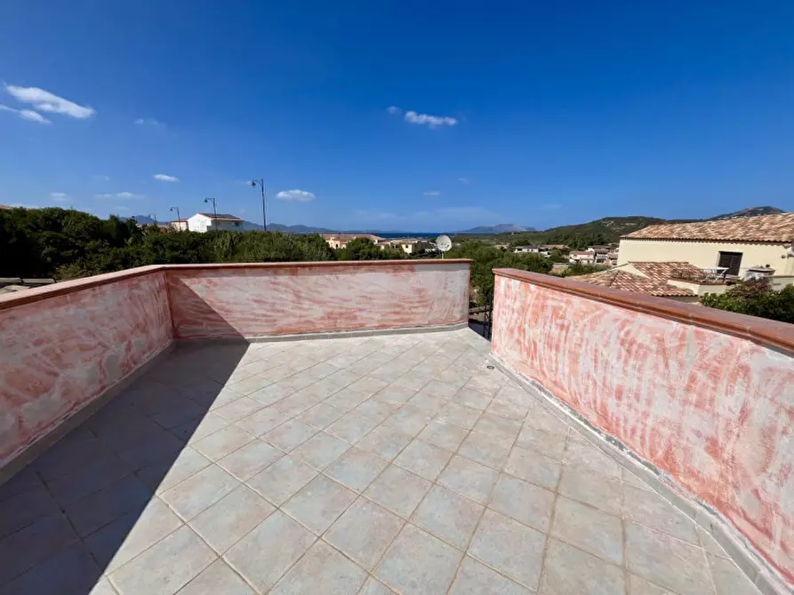 Immagine 30 di Villetta a schiera in vendita  in VIA DELLA PEONI a Olbia