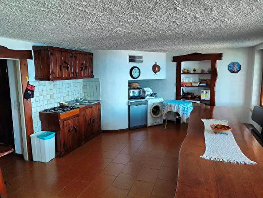 Immagine 16 di Villa in vendita  in VIA PARINI 5 a Peschiera Del Garda