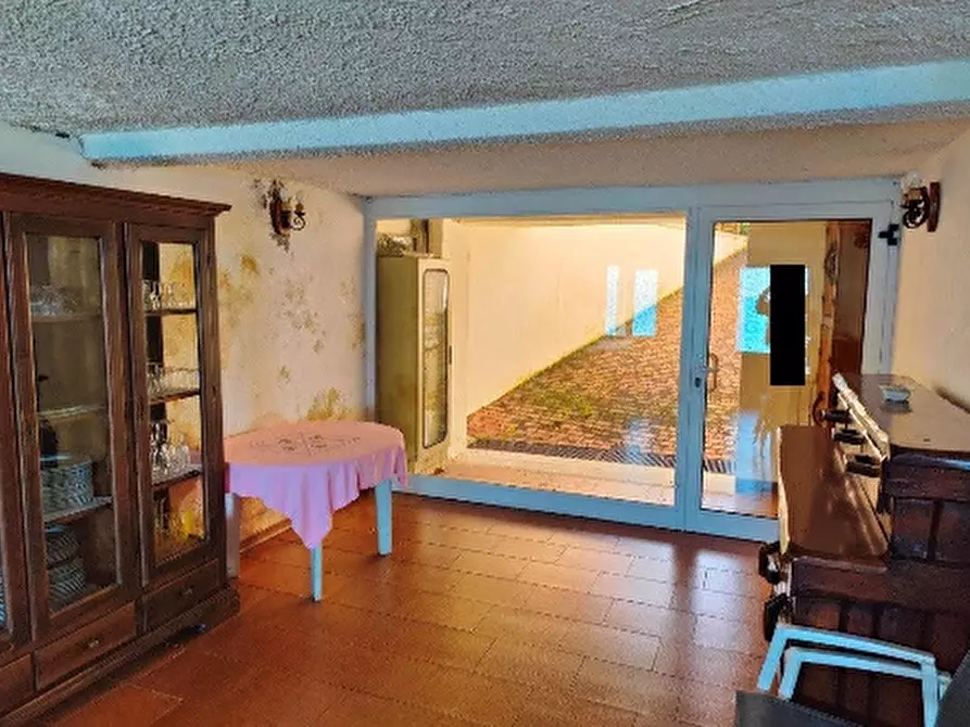 Immagine 17 di Villa in vendita  in VIA PARINI 5 a Peschiera Del Garda