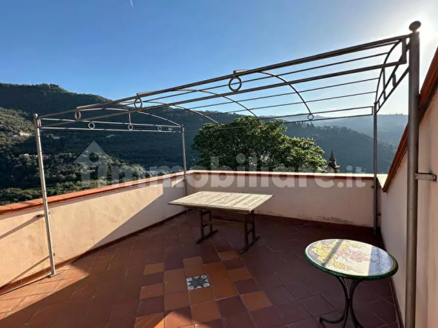 Immagine 2 di Appartamento in vendita  in piazza san bernardo a Prelà