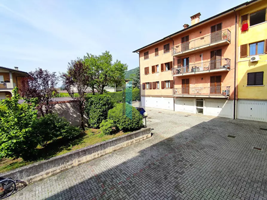 Immagine 9 di Appartamento in vendita  in Via molini 2 a Botticino