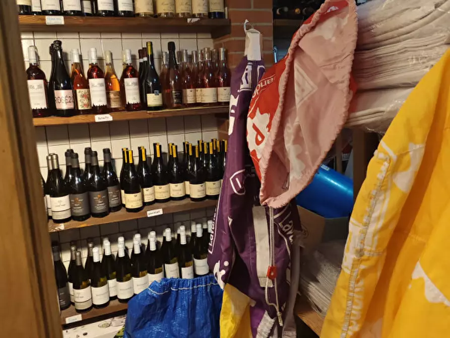 Immagine 34 di Attività commerciale in vendita  in PIAZZA TASSO a Firenze