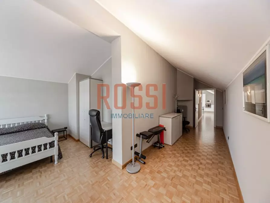 Immagine 13 di Appartamento in vendita  in VIA VALOSA DI SOPRA a Monza