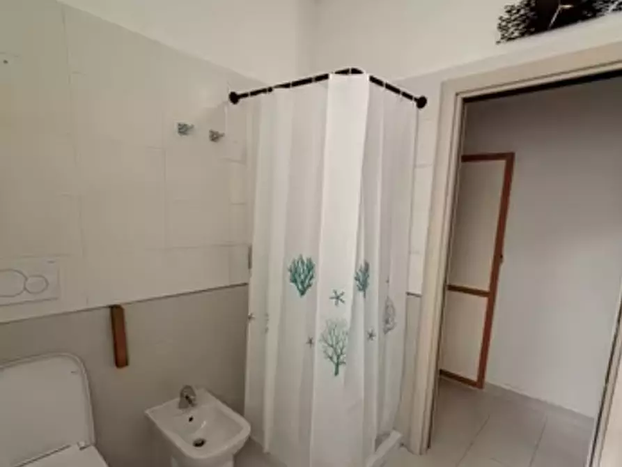 Immagine 4 di Appartamento in affitto  in camillo porzio 15 a Napoli