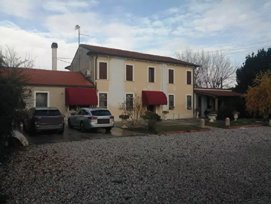 Immagine 1 di Casa indipendente in vendita  in Via Ca' Rotte 11 a Cerea
