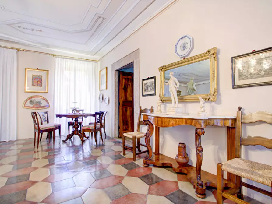 Immagine 21 di Villa in vendita  in Via Lagolo a Madruzzo