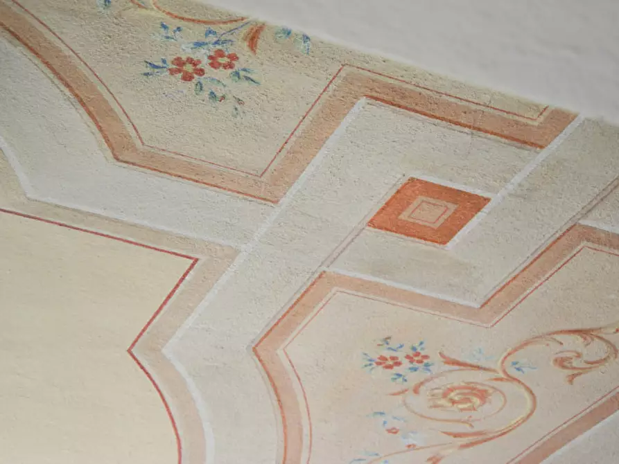 Immagine 22 di Villa in vendita  in Via Lagolo a Madruzzo