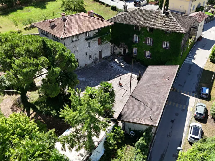 Immagine 74 di Villa in vendita  in Via Lagolo a Madruzzo