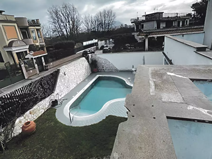 Immagine 14 di Appartamento in vendita  in Strada Provinciale di Caserta n. 234 a Napoli