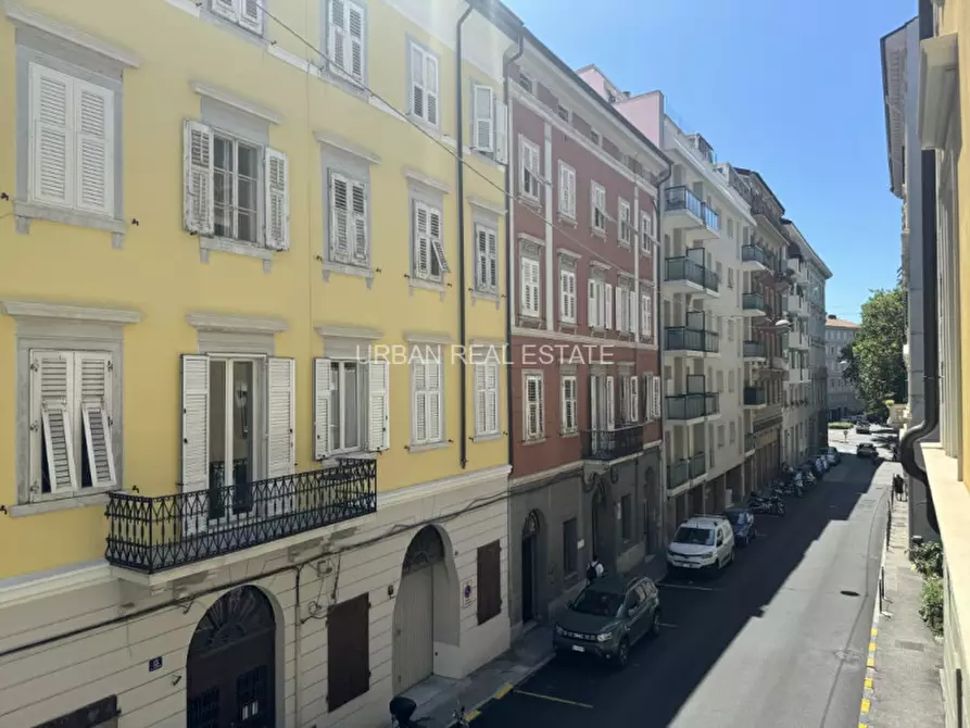 Immagine 38 di Appartamento in affitto  in Via di Cologna 6 a Trieste
