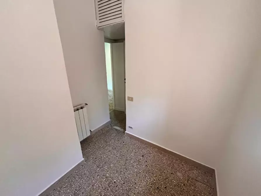 Immagine 12 di Appartamento in vendita  in Viale Ninfa Alburnea a Anzio