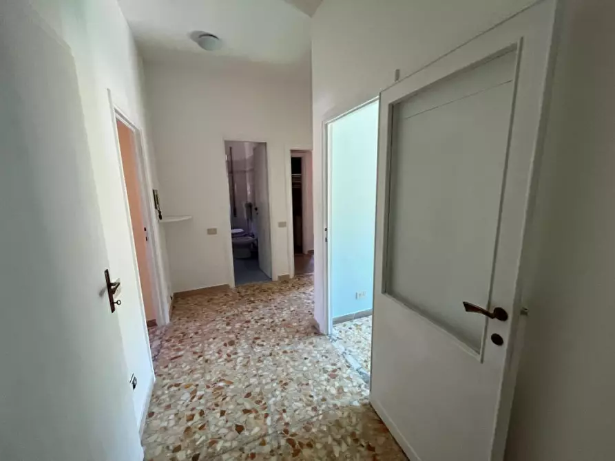 Immagine 13 di Appartamento in vendita  in Viale Ninfa Alburnea a Anzio