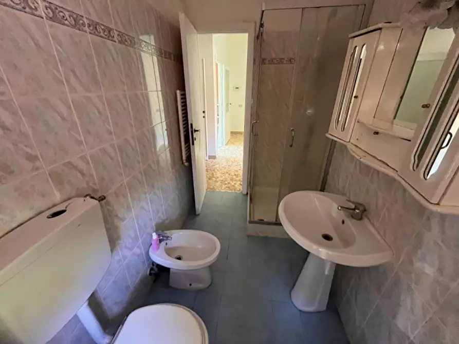 Immagine 18 di Appartamento in vendita  in Viale Ninfa Alburnea a Anzio