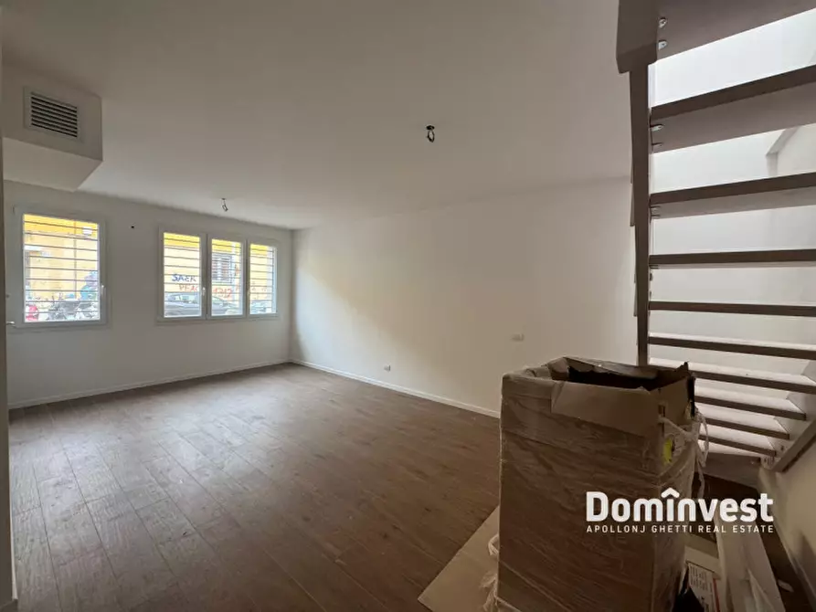 Immagine 7 di Appartamento in vendita  in Via dei Sabelli a Roma