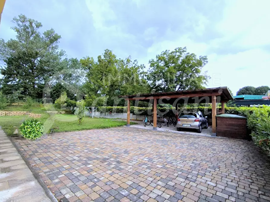 Immagine 5 di Casa indipendente in vendita  in Viale Giovanni XXIII a Borgo San Lorenzo